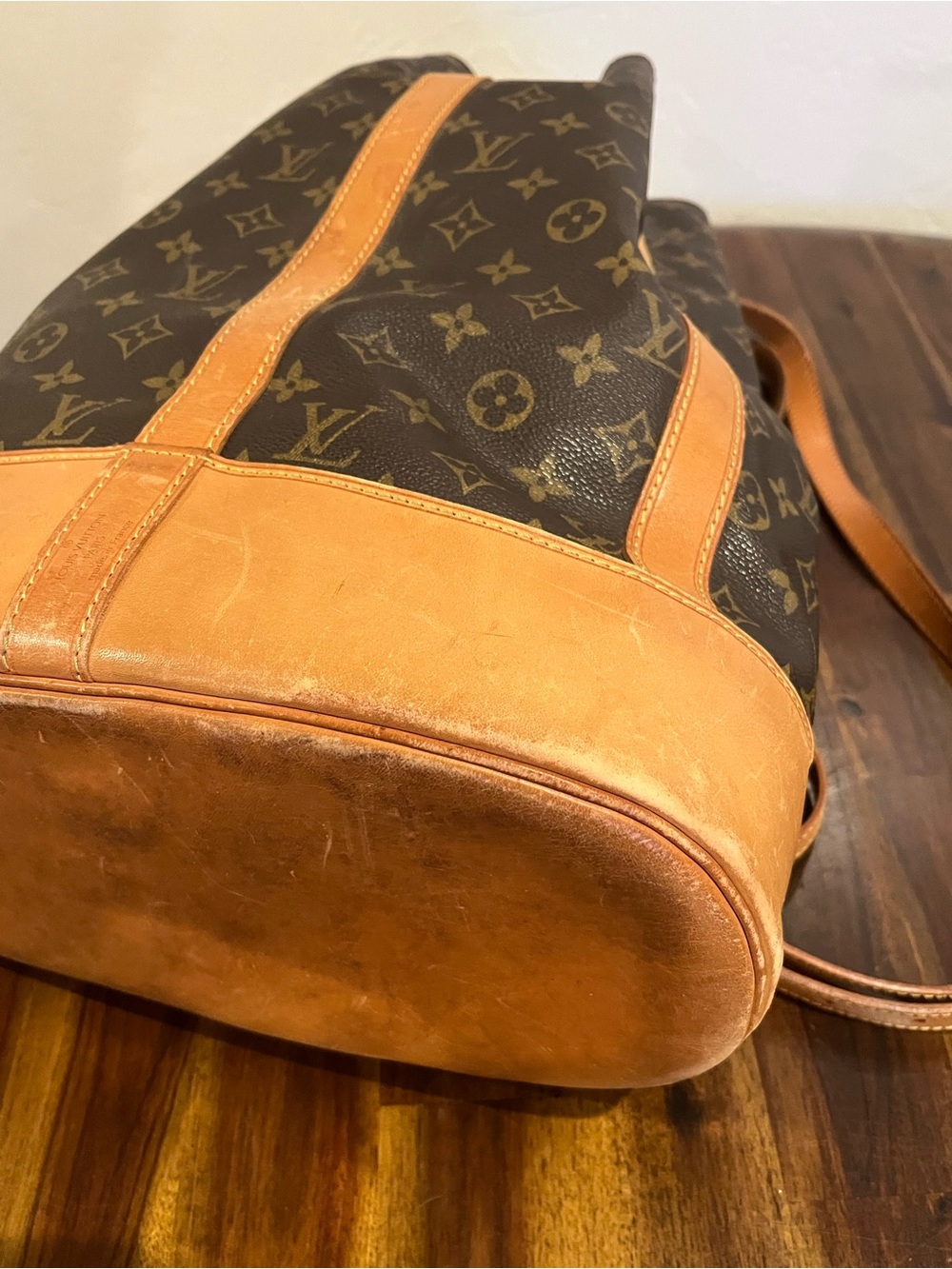Louis Vuitton Randonnee GM Monogram Drawstring Bucket Backpack - Picture 7 of 10